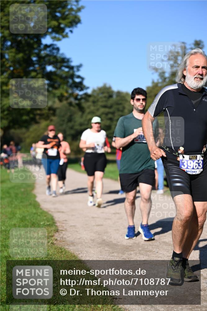 22.09.2024 - 32. Volkslauf durch das schöne Alstertal Dr. Thomas Lammeyer http://msf.ph/oto/7108787 22.09.2024 10:38:14 Laufen 3963 meine-sportfotos.de