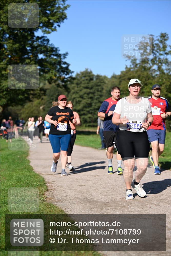 22.09.2024 - 32. Volkslauf durch das schöne Alstertal Dr. Thomas Lammeyer http://msf.ph/oto/7108799 22.09.2024 10:38:16 Laufen 3944, 158 meine-sportfotos.de