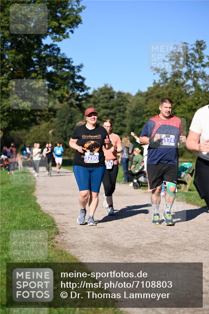 22.09.2024 - 32. Volkslauf durch das schöne Alstertal Dr. Thomas Lammeyer http://msf.ph/oto/7108803 22.09.2024 10:38:16 Laufen 09, 3280, 144, 3174 meine-sportfotos.de