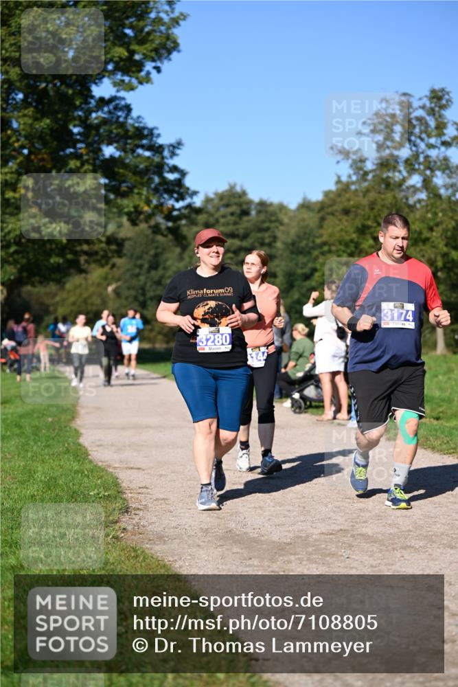 22.09.2024 - 32. Volkslauf durch das schöne Alstertal Dr. Thomas Lammeyer http://msf.ph/oto/7108805 22.09.2024 10:38:17 Laufen 09, 3280, 3174 meine-sportfotos.de