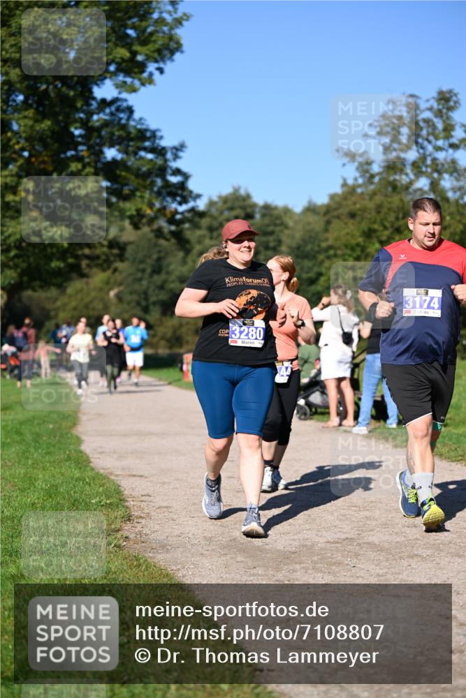 22.09.2024 - 32. Volkslauf durch das schöne Alstertal Dr. Thomas Lammeyer http://msf.ph/oto/7108807 22.09.2024 10:38:17 Laufen 09, 3174, 3280 meine-sportfotos.de