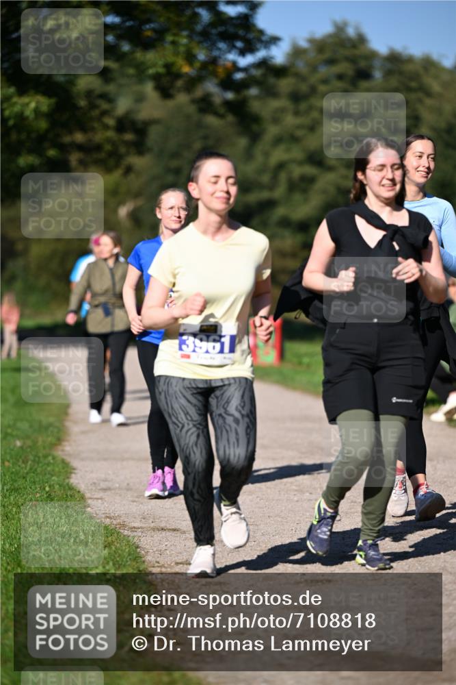 22.09.2024 - 32. Volkslauf durch das schöne Alstertal Dr. Thomas Lammeyer http://msf.ph/oto/7108818 22.09.2024 10:38:27 Laufen 3961 meine-sportfotos.de