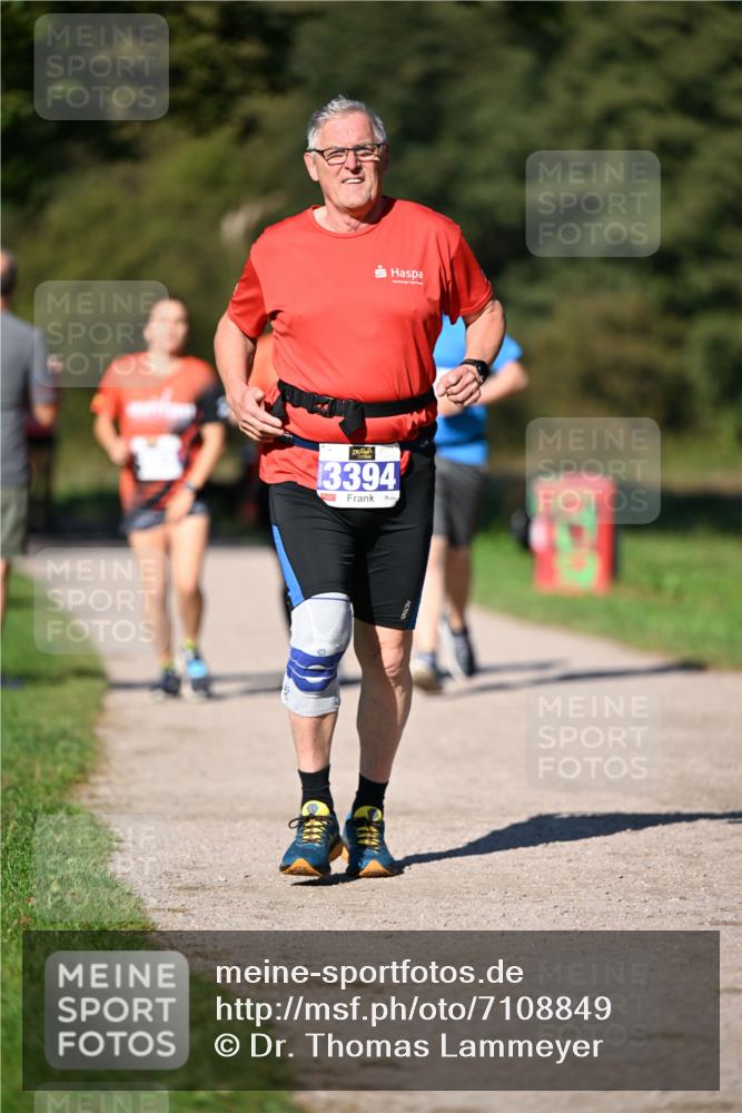 22.09.2024 - 32. Volkslauf durch das schöne Alstertal Dr. Thomas Lammeyer http://msf.ph/oto/7108849 22.09.2024 10:38:50 Laufen 3394 meine-sportfotos.de