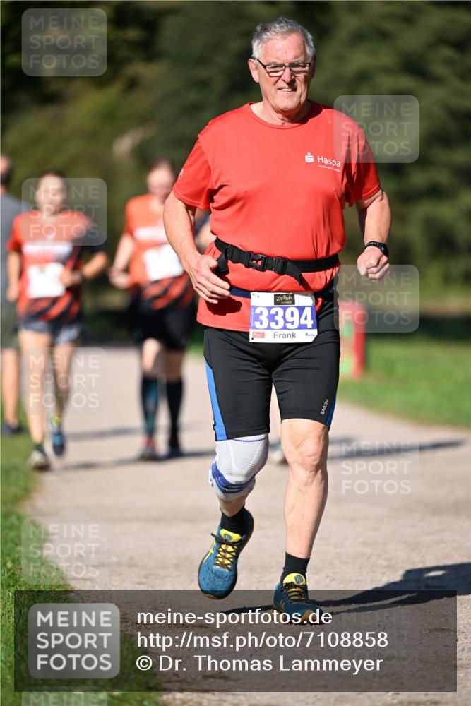 22.09.2024 - 32. Volkslauf durch das schöne Alstertal Dr. Thomas Lammeyer http://msf.ph/oto/7108858 22.09.2024 10:38:51 Laufen 3394 meine-sportfotos.de