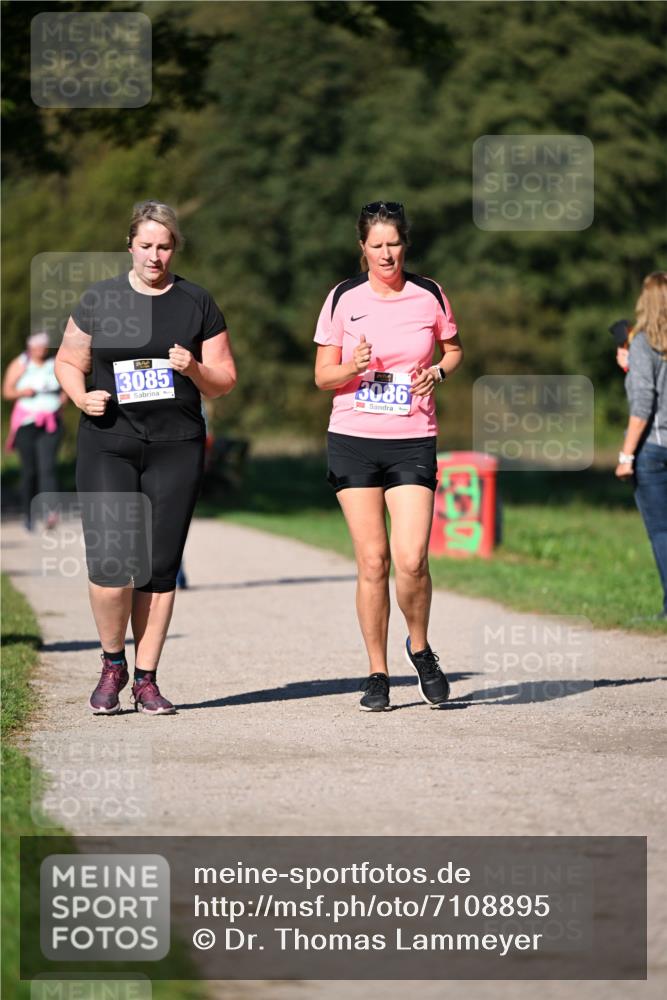 22.09.2024 - 32. Volkslauf durch das schöne Alstertal Dr. Thomas Lammeyer http://msf.ph/oto/7108895 22.09.2024 10:39:08 Laufen 3085, 3086, 100 meine-sportfotos.de
