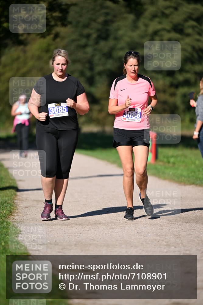 22.09.2024 - 32. Volkslauf durch das schöne Alstertal Dr. Thomas Lammeyer http://msf.ph/oto/7108901 22.09.2024 10:39:09 Laufen 3085, 3086 meine-sportfotos.de