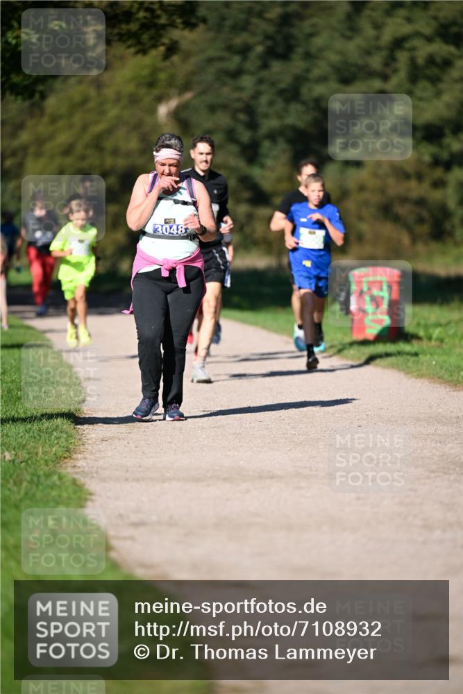 22.09.2024 - 32. Volkslauf durch das schöne Alstertal Dr. Thomas Lammeyer http://msf.ph/oto/7108932 22.09.2024 10:39:18 Laufen 3048 meine-sportfotos.de