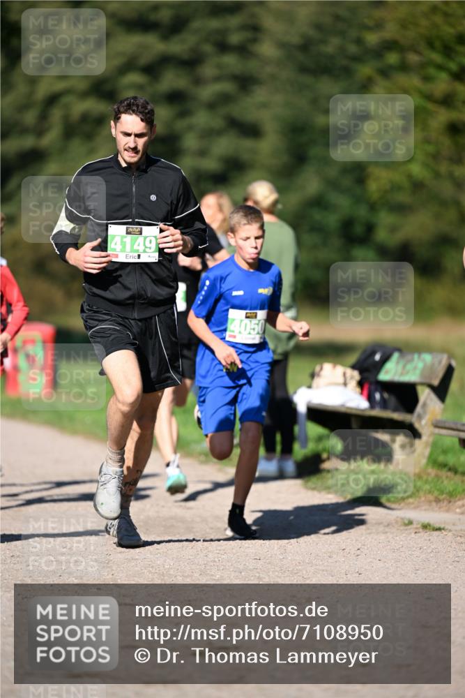 22.09.2024 - 32. Volkslauf durch das schöne Alstertal Dr. Thomas Lammeyer http://msf.ph/oto/7108950 22.09.2024 10:39:21 Laufen 4149, 4050 meine-sportfotos.de