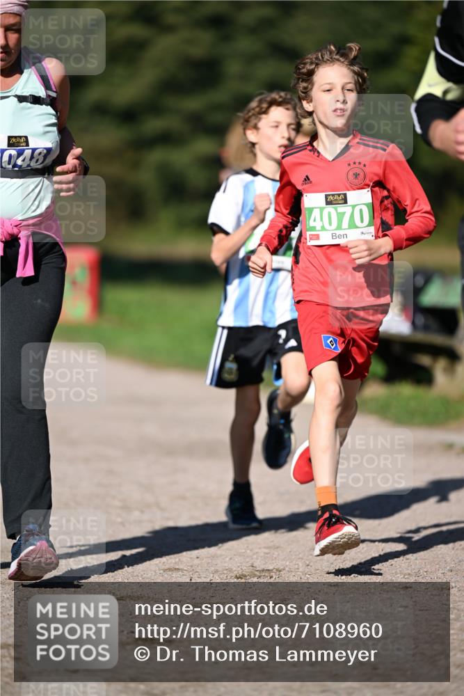 22.09.2024 - 32. Volkslauf durch das schöne Alstertal Dr. Thomas Lammeyer http://msf.ph/oto/7108960 22.09.2024 10:39:23 Laufen 048, 4070 meine-sportfotos.de