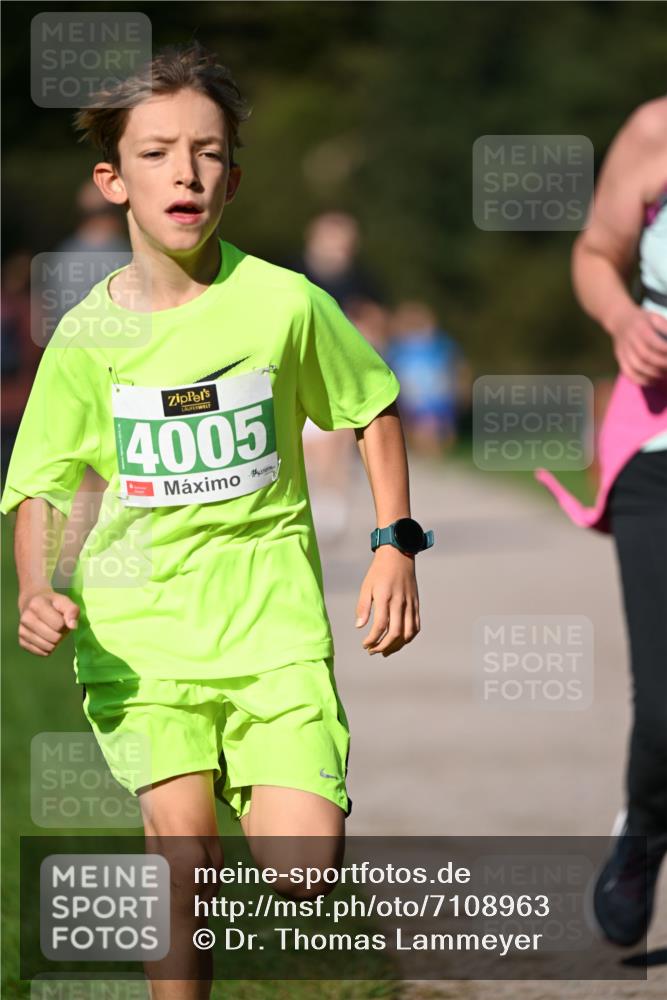 22.09.2024 - 32. Volkslauf durch das schöne Alstertal Dr. Thomas Lammeyer http://msf.ph/oto/7108963 22.09.2024 10:39:24 Laufen 4005 meine-sportfotos.de