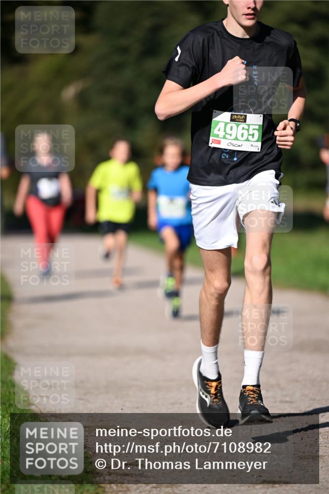 22.09.2024 - 32. Volkslauf durch das schöne Alstertal Dr. Thomas Lammeyer http://msf.ph/oto/7108982 22.09.2024 10:39:29 Laufen 4965 meine-sportfotos.de
