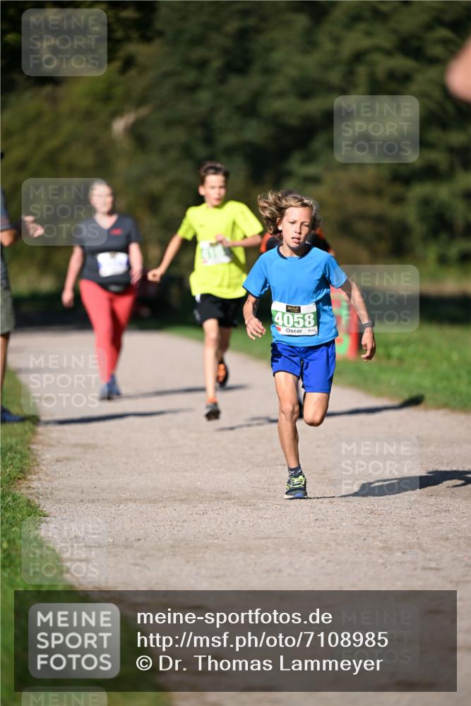 22.09.2024 - 32. Volkslauf durch das schöne Alstertal Dr. Thomas Lammeyer http://msf.ph/oto/7108985 22.09.2024 10:39:30 Laufen 4058 meine-sportfotos.de