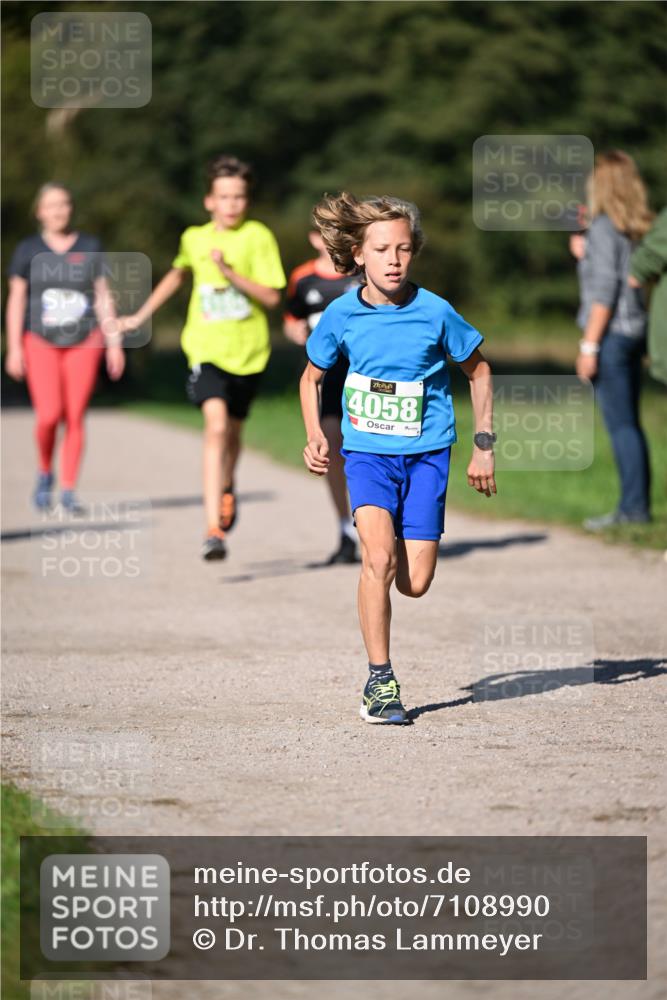 22.09.2024 - 32. Volkslauf durch das schöne Alstertal Dr. Thomas Lammeyer http://msf.ph/oto/7108990 22.09.2024 10:39:30 Laufen 4058 meine-sportfotos.de