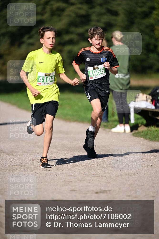 22.09.2024 - 32. Volkslauf durch das schöne Alstertal Dr. Thomas Lammeyer http://msf.ph/oto/7109002 22.09.2024 10:39:32 Laufen 4104, 4956 meine-sportfotos.de