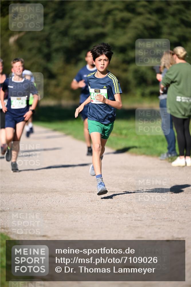 22.09.2024 - 32. Volkslauf durch das schöne Alstertal Dr. Thomas Lammeyer http://msf.ph/oto/7109026 22.09.2024 10:39:44 Laufen 46 meine-sportfotos.de