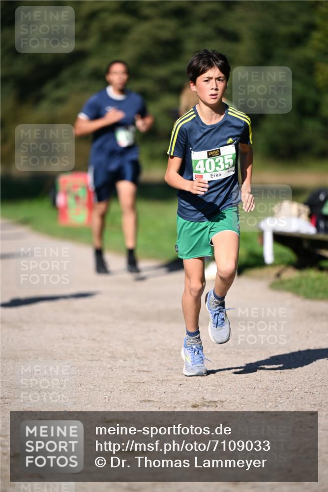 22.09.2024 - 32. Volkslauf durch das schöne Alstertal Dr. Thomas Lammeyer http://msf.ph/oto/7109033 22.09.2024 10:39:45 Laufen 4035 meine-sportfotos.de