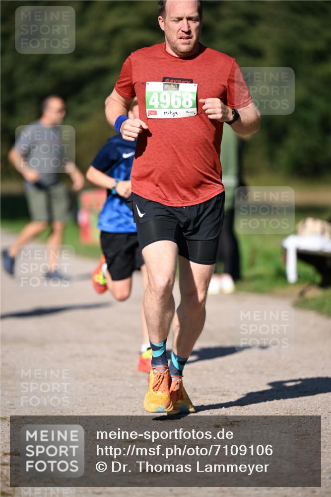 22.09.2024 - 32. Volkslauf durch das schöne Alstertal Dr. Thomas Lammeyer http://msf.ph/oto/7109106 22.09.2024 10:40:03 Laufen 4968 meine-sportfotos.de