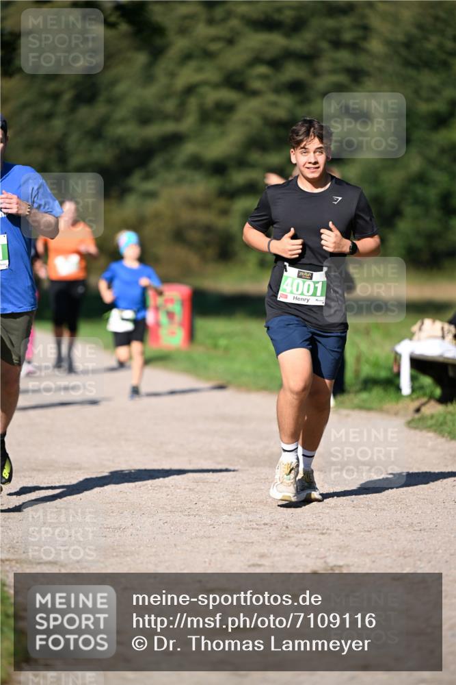 22.09.2024 - 32. Volkslauf durch das schöne Alstertal Dr. Thomas Lammeyer http://msf.ph/oto/7109116 22.09.2024 10:40:09 Laufen 4001 meine-sportfotos.de