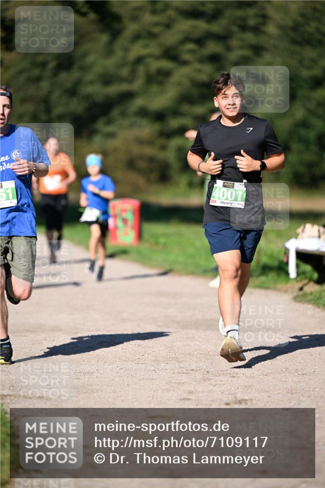 22.09.2024 - 32. Volkslauf durch das schöne Alstertal Dr. Thomas Lammeyer http://msf.ph/oto/7109117 22.09.2024 10:40:09 Laufen 51, 4001, 7 meine-sportfotos.de