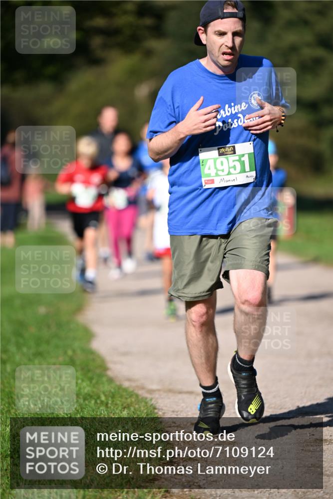 22.09.2024 - 32. Volkslauf durch das schöne Alstertal Dr. Thomas Lammeyer http://msf.ph/oto/7109124 22.09.2024 10:40:11 Laufen 4951 meine-sportfotos.de