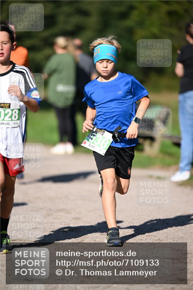 22.09.2024 - 32. Volkslauf durch das schöne Alstertal Dr. Thomas Lammeyer http://msf.ph/oto/7109133 22.09.2024 10:40:14 Laufen 028, 538 meine-sportfotos.de