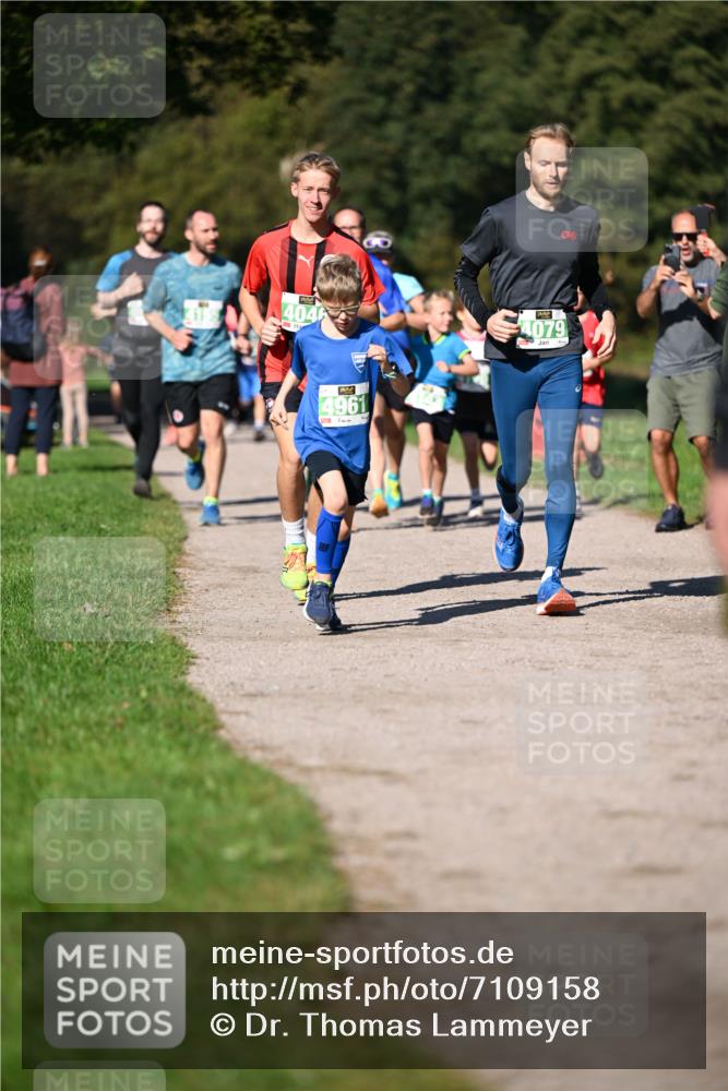 22.09.2024 - 32. Volkslauf durch das schöne Alstertal Dr. Thomas Lammeyer http://msf.ph/oto/7109158 22.09.2024 10:40:24 Laufen 404, 4961, 4079 meine-sportfotos.de