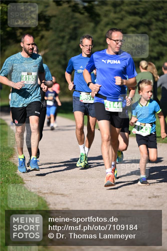 22.09.2024 - 32. Volkslauf durch das schöne Alstertal Dr. Thomas Lammeyer http://msf.ph/oto/7109184 22.09.2024 10:40:28 Laufen 14155, 020, 4957, 4144 meine-sportfotos.de