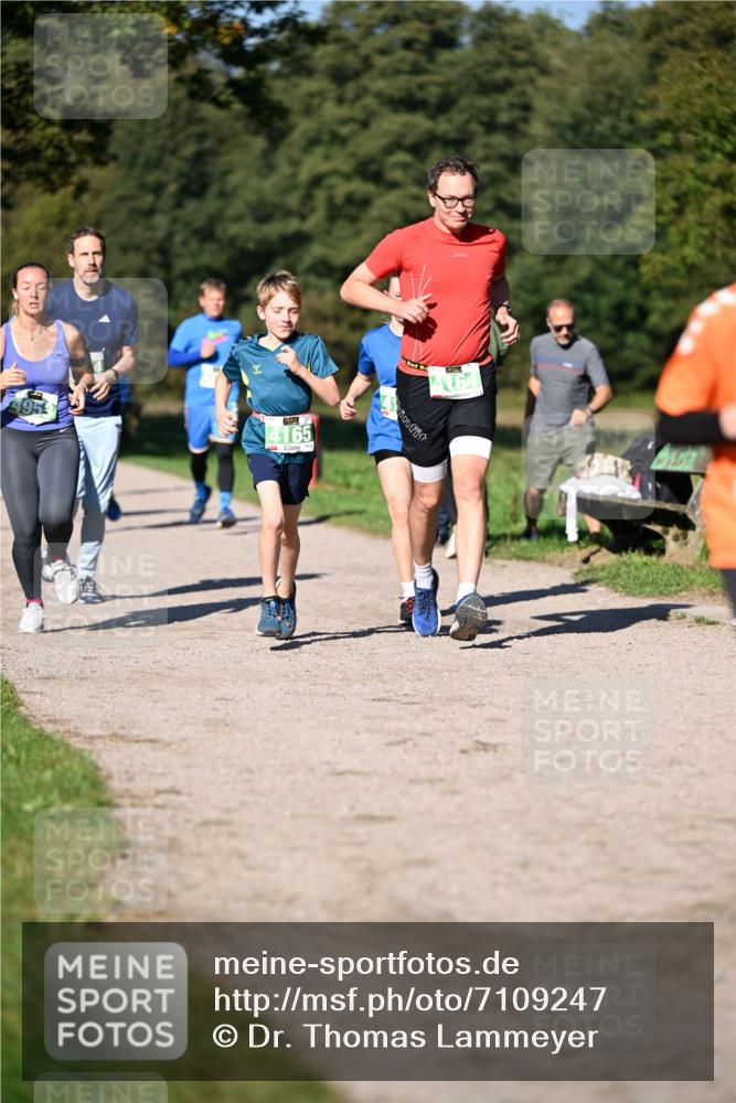 22.09.2024 - 32. Volkslauf durch das schöne Alstertal Dr. Thomas Lammeyer http://msf.ph/oto/7109247 22.09.2024 10:40:47 Laufen 4165 meine-sportfotos.de
