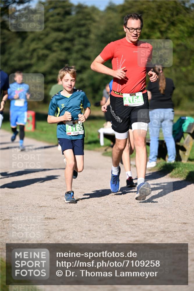 22.09.2024 - 32. Volkslauf durch das schöne Alstertal Dr. Thomas Lammeyer http://msf.ph/oto/7109258 22.09.2024 10:40:48 Laufen  meine-sportfotos.de