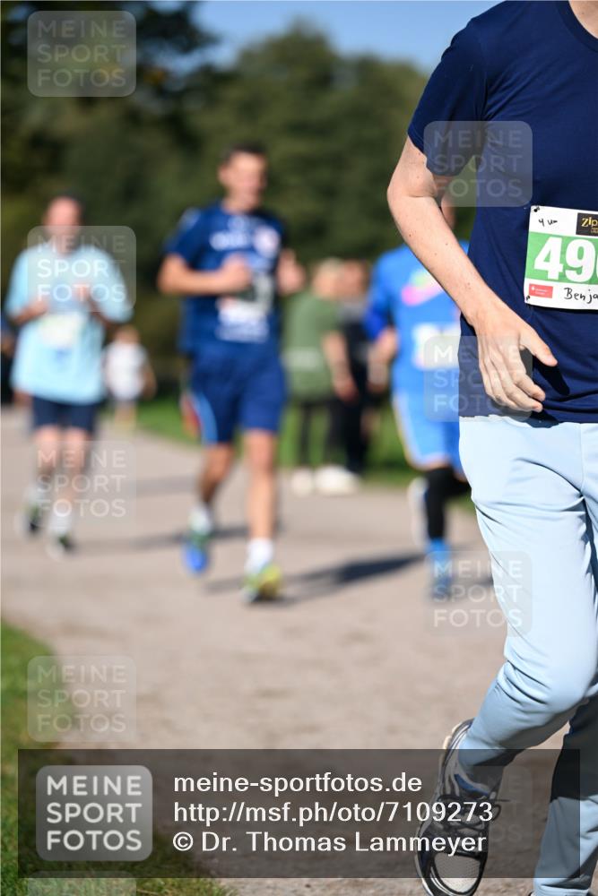 22.09.2024 - 32. Volkslauf durch das schöne Alstertal Dr. Thomas Lammeyer http://msf.ph/oto/7109273 22.09.2024 10:40:51 Laufen 49 meine-sportfotos.de
