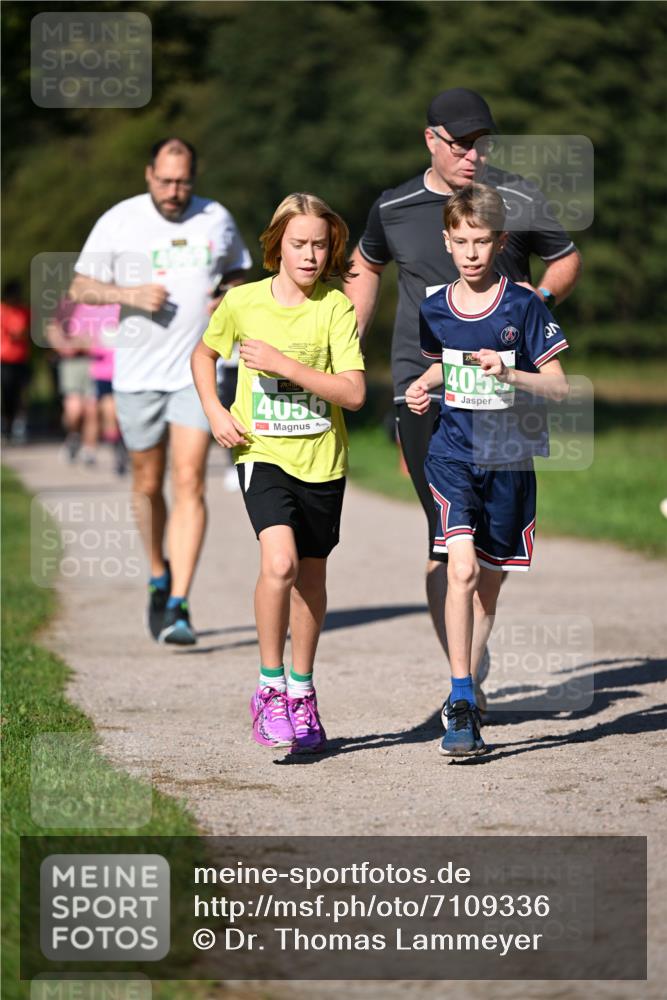 22.09.2024 - 32. Volkslauf durch das schöne Alstertal Dr. Thomas Lammeyer http://msf.ph/oto/7109336 22.09.2024 10:41:11 Laufen 4056, 405 meine-sportfotos.de