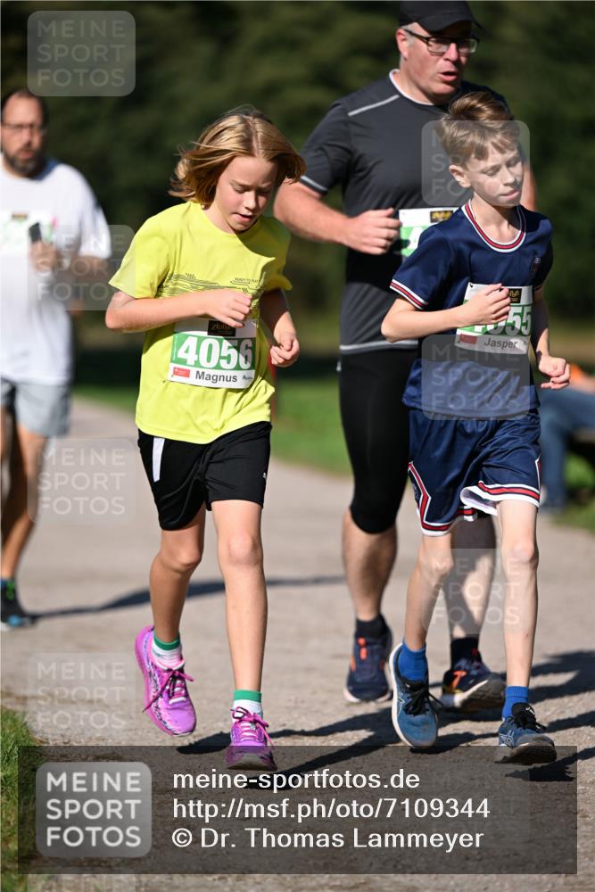 22.09.2024 - 32. Volkslauf durch das schöne Alstertal Dr. Thomas Lammeyer http://msf.ph/oto/7109344 22.09.2024 10:41:13 Laufen 4056 meine-sportfotos.de