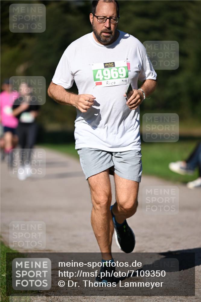 22.09.2024 - 32. Volkslauf durch das schöne Alstertal Dr. Thomas Lammeyer http://msf.ph/oto/7109350 22.09.2024 10:41:14 Laufen 4969 meine-sportfotos.de