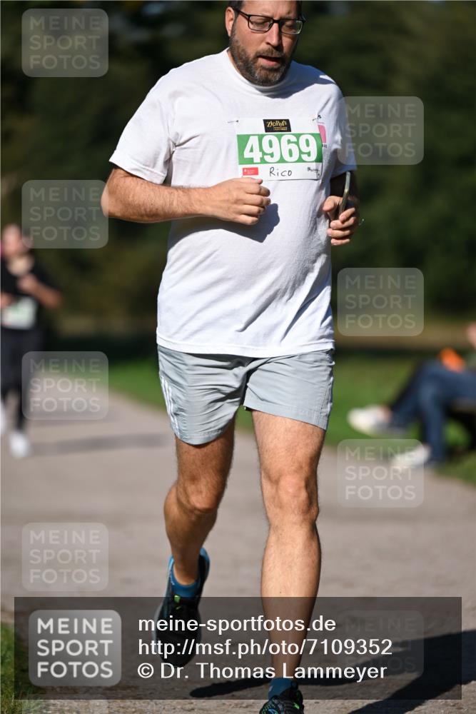 22.09.2024 - 32. Volkslauf durch das schöne Alstertal Dr. Thomas Lammeyer http://msf.ph/oto/7109352 22.09.2024 10:41:15 Laufen 4969 meine-sportfotos.de