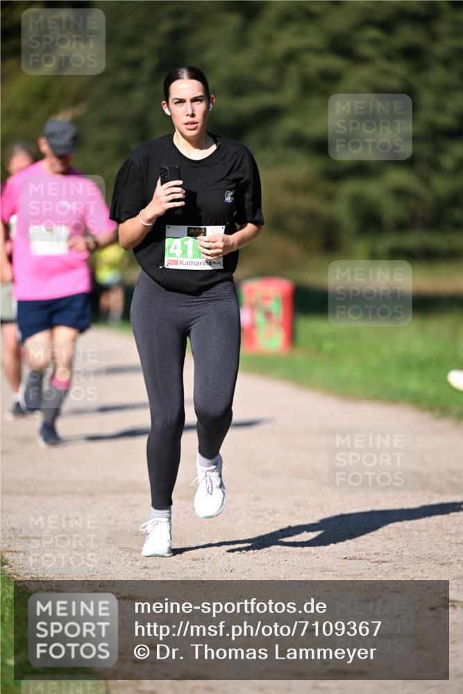 22.09.2024 - 32. Volkslauf durch das schöne Alstertal Dr. Thomas Lammeyer http://msf.ph/oto/7109367 22.09.2024 10:41:18 Laufen 41 meine-sportfotos.de