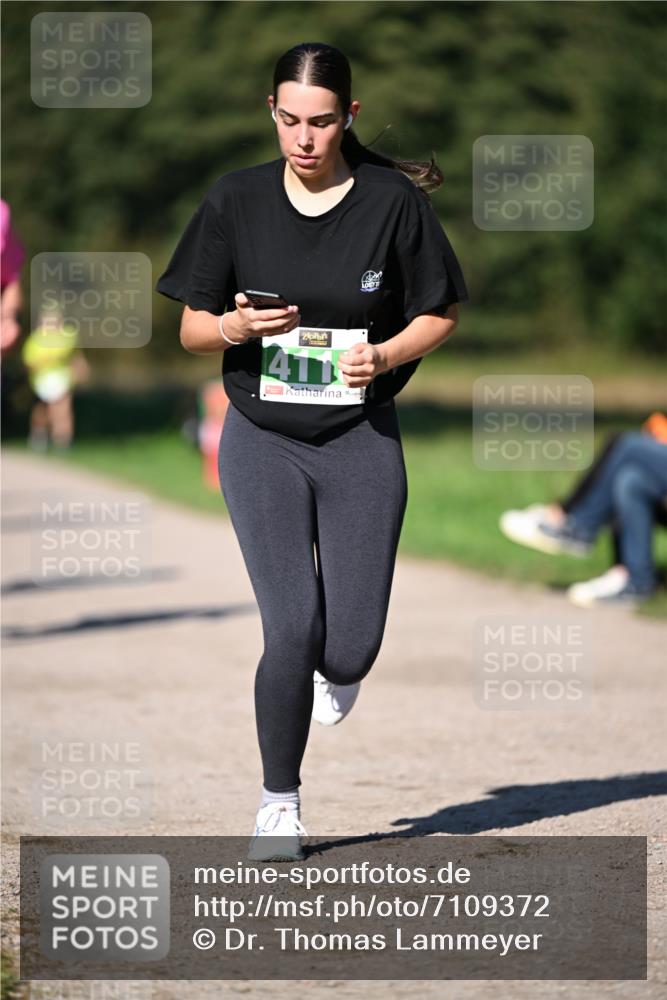 22.09.2024 - 32. Volkslauf durch das schöne Alstertal Dr. Thomas Lammeyer http://msf.ph/oto/7109372 22.09.2024 10:41:19 Laufen 411 meine-sportfotos.de