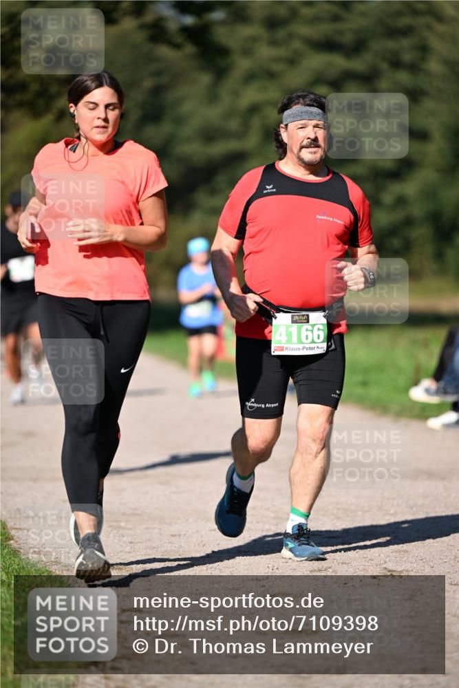22.09.2024 - 32. Volkslauf durch das schöne Alstertal Dr. Thomas Lammeyer http://msf.ph/oto/7109398 22.09.2024 10:41:26 Laufen 4166 meine-sportfotos.de