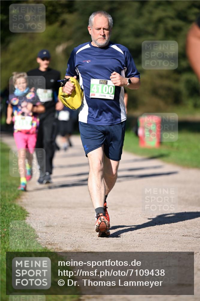 22.09.2024 - 32. Volkslauf durch das schöne Alstertal Dr. Thomas Lammeyer http://msf.ph/oto/7109438 22.09.2024 10:41:33 Laufen 4100, 1 meine-sportfotos.de