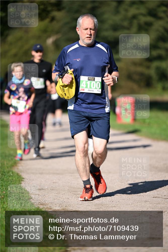 22.09.2024 - 32. Volkslauf durch das schöne Alstertal Dr. Thomas Lammeyer http://msf.ph/oto/7109439 22.09.2024 10:41:34 Laufen 4100 meine-sportfotos.de