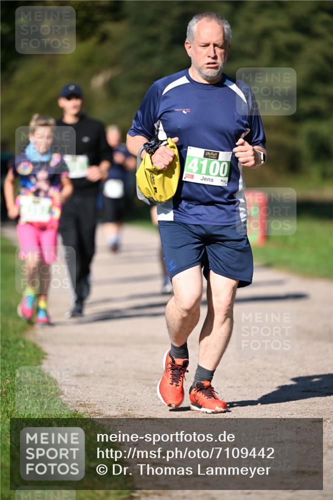 22.09.2024 - 32. Volkslauf durch das schöne Alstertal Dr. Thomas Lammeyer http://msf.ph/oto/7109442 22.09.2024 10:41:34 Laufen 4100 meine-sportfotos.de