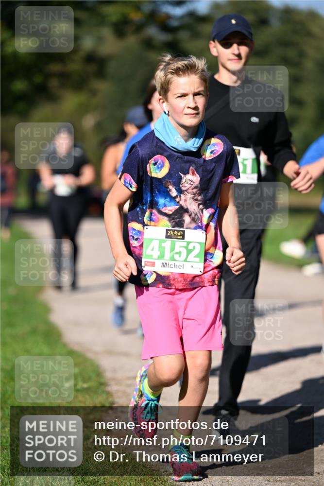 22.09.2024 - 32. Volkslauf durch das schöne Alstertal Dr. Thomas Lammeyer http://msf.ph/oto/7109471 22.09.2024 10:41:39 Laufen 14152 meine-sportfotos.de