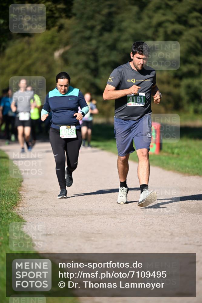 22.09.2024 - 32. Volkslauf durch das schöne Alstertal Dr. Thomas Lammeyer http://msf.ph/oto/7109495 22.09.2024 10:41:46 Laufen 4089, 4161 meine-sportfotos.de