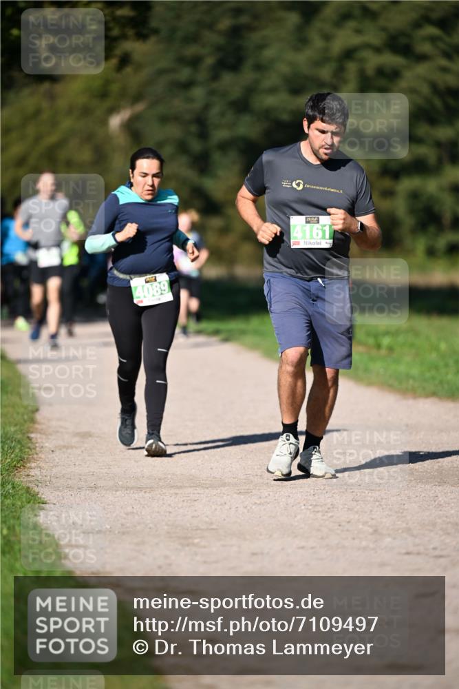 22.09.2024 - 32. Volkslauf durch das schöne Alstertal Dr. Thomas Lammeyer http://msf.ph/oto/7109497 22.09.2024 10:41:46 Laufen 4089, 4161 meine-sportfotos.de