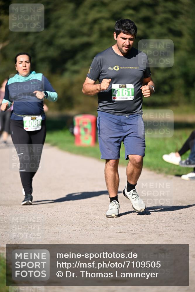 22.09.2024 - 32. Volkslauf durch das schöne Alstertal Dr. Thomas Lammeyer http://msf.ph/oto/7109505 22.09.2024 10:41:47 Laufen 4089, 4161 meine-sportfotos.de