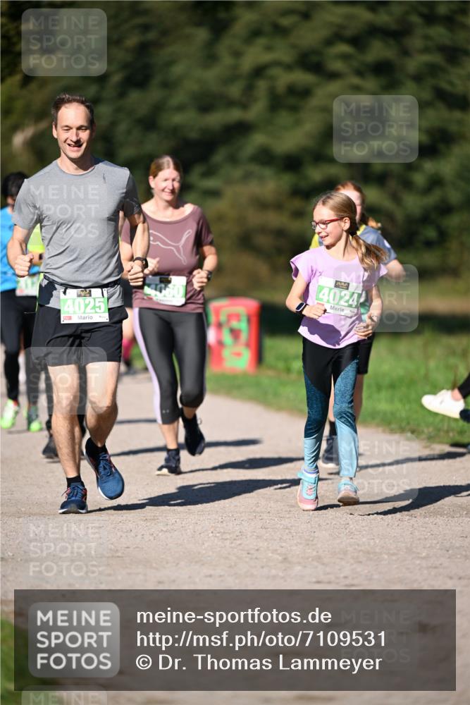 22.09.2024 - 32. Volkslauf durch das schöne Alstertal Dr. Thomas Lammeyer http://msf.ph/oto/7109531 22.09.2024 10:41:55 Laufen 4025, 4060, 4024 meine-sportfotos.de