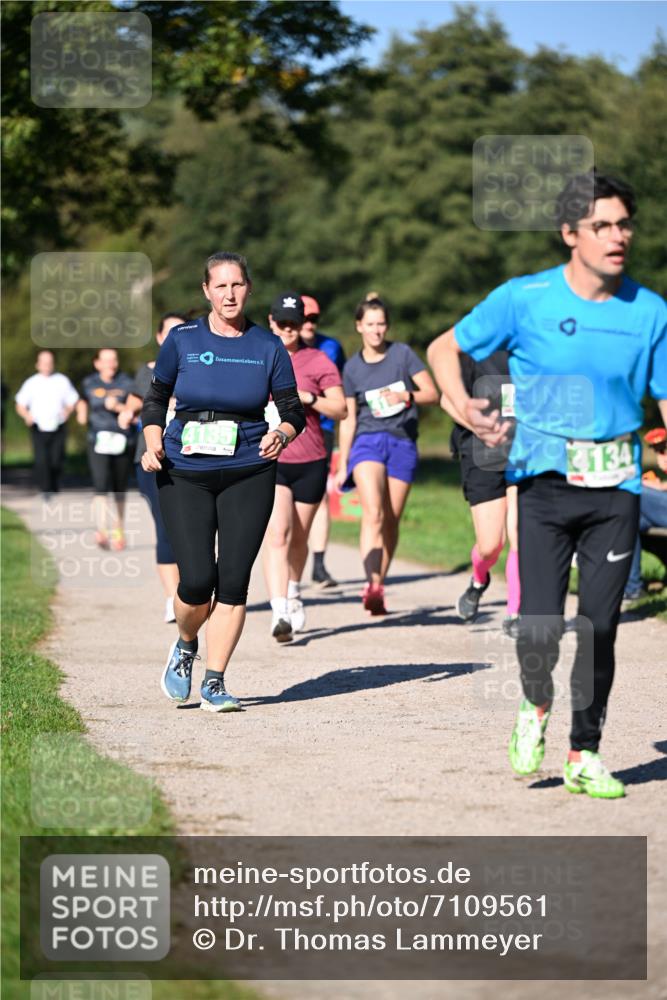 22.09.2024 - 32. Volkslauf durch das schöne Alstertal Dr. Thomas Lammeyer http://msf.ph/oto/7109561 22.09.2024 10:42:02 Laufen 4135, 4134 meine-sportfotos.de