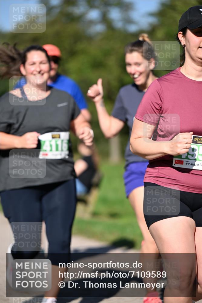 22.09.2024 - 32. Volkslauf durch das schöne Alstertal Dr. Thomas Lammeyer http://msf.ph/oto/7109589 22.09.2024 10:42:07 Laufen  meine-sportfotos.de