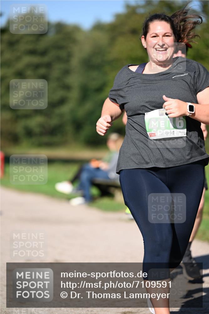 22.09.2024 - 32. Volkslauf durch das schöne Alstertal Dr. Thomas Lammeyer http://msf.ph/oto/7109591 22.09.2024 10:42:08 Laufen 416 meine-sportfotos.de
