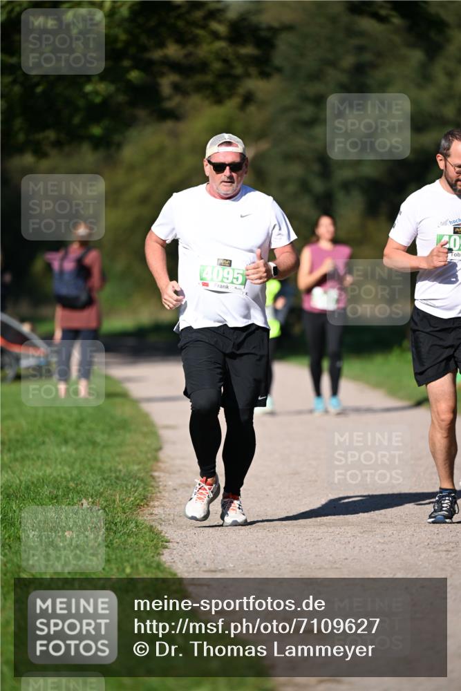 22.09.2024 - 32. Volkslauf durch das schöne Alstertal Dr. Thomas Lammeyer http://msf.ph/oto/7109627 22.09.2024 10:42:22 Laufen 4095, 1997, 20 meine-sportfotos.de