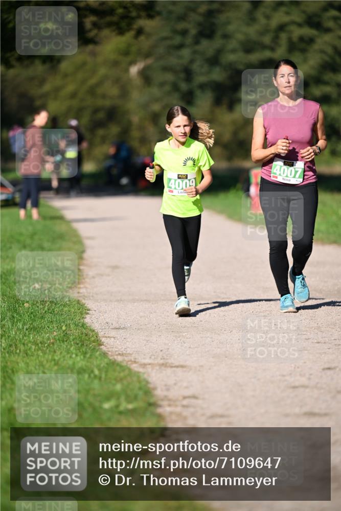 22.09.2024 - 32. Volkslauf durch das schöne Alstertal Dr. Thomas Lammeyer http://msf.ph/oto/7109647 22.09.2024 10:42:29 Laufen 4009, 4007 meine-sportfotos.de